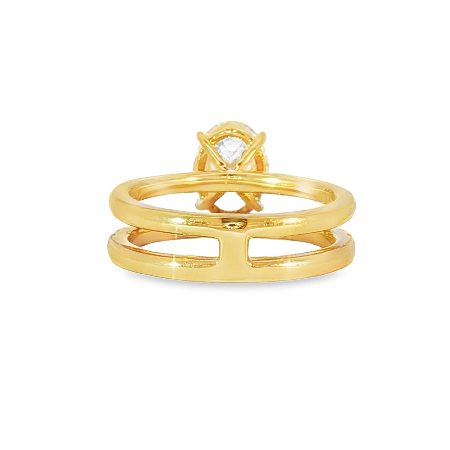 18KY 2.13ct Oval Ontaango Set