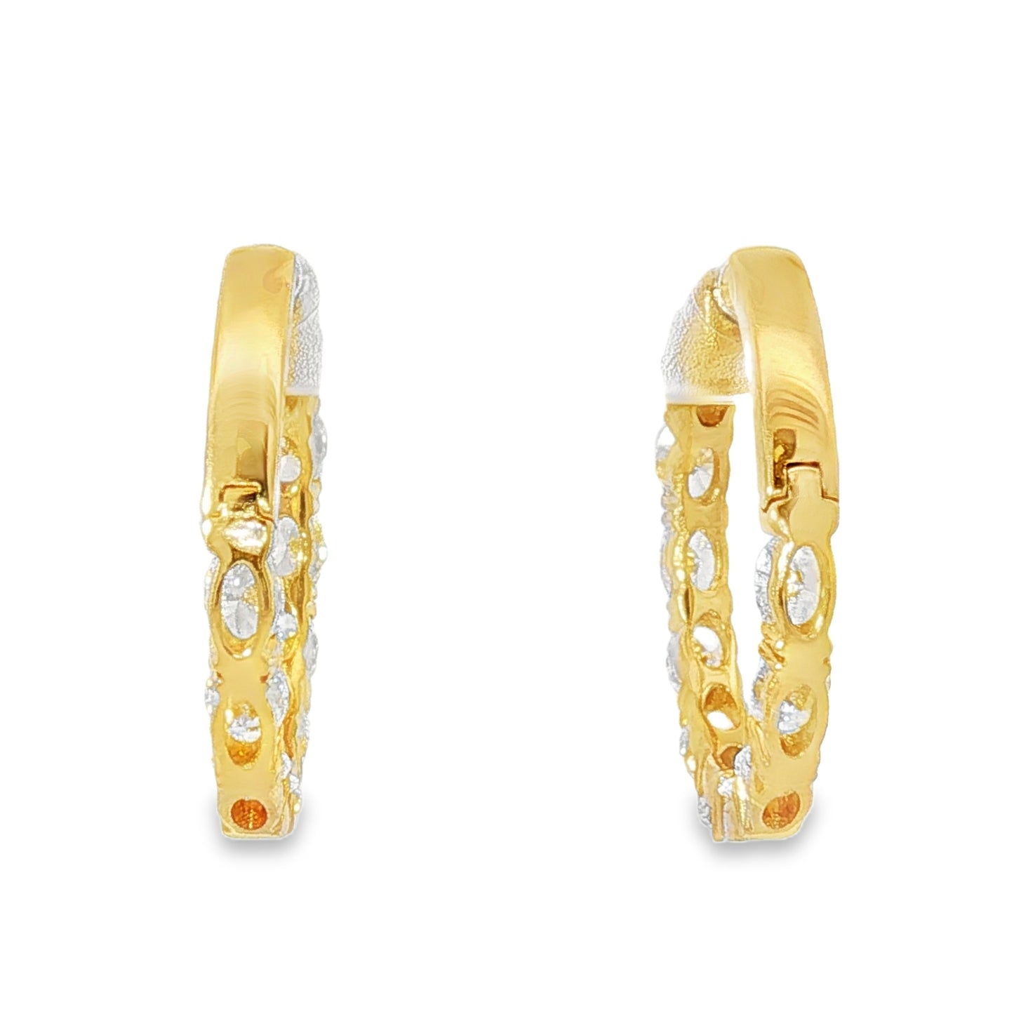 18KY Oval Diamond Hoop Earrings