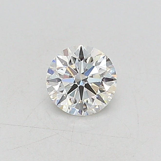 0.3 Carat G-VVS2 Round Cut Diamond