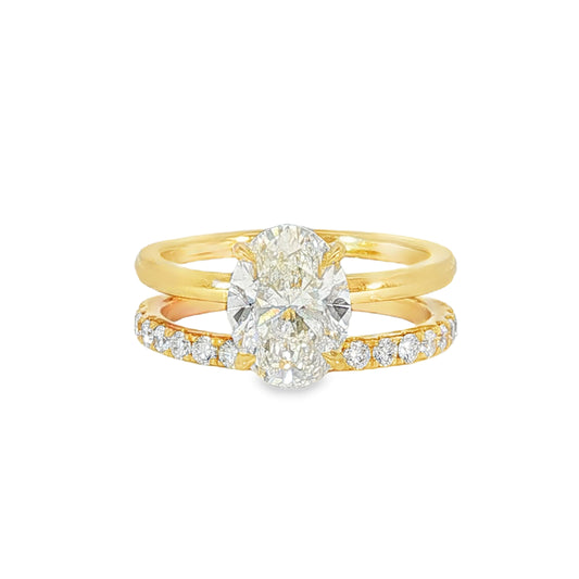 18KY 2.13ct Oval Ontaango Set