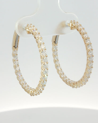 18K Gold 1.62 ct Round Diamond Hoop Earrings