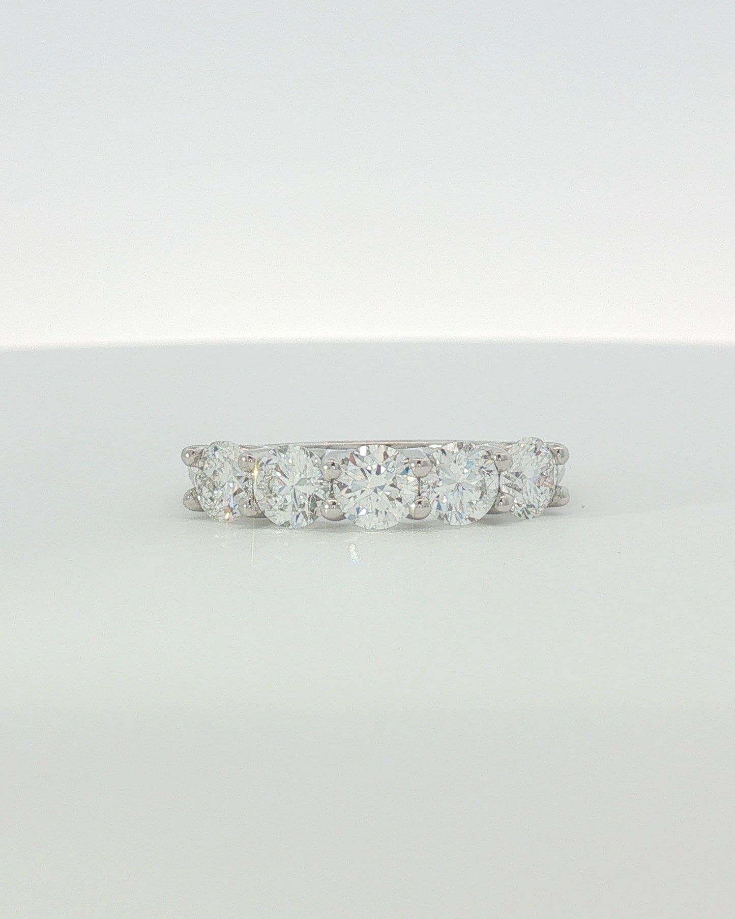 18K White Gold 1.50 ctw Five Stone U-Prong Diamond Band
