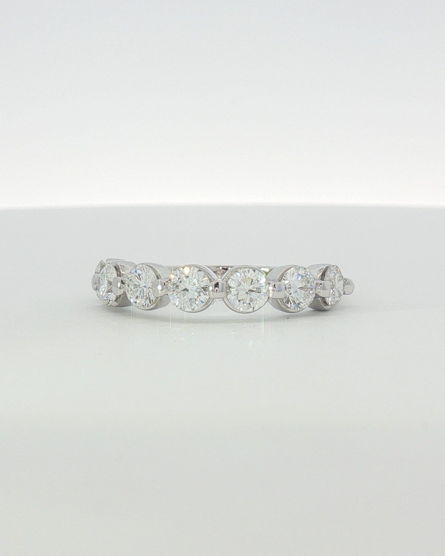 18K White Gold 1.50 ctw Seven Stone Shared Prong Diamond Band