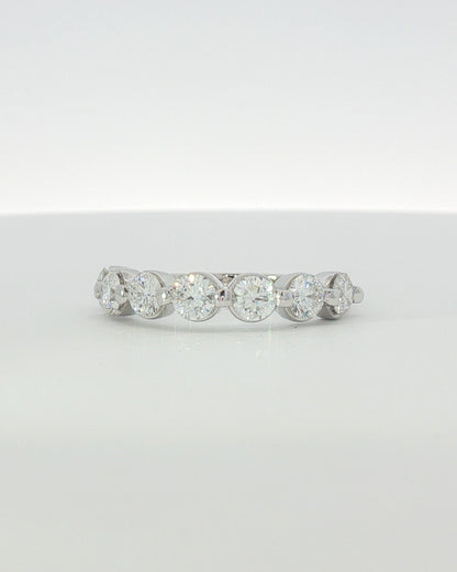 18K White Gold 1.50 ctw Seven Stone Shared Prong Diamond Band