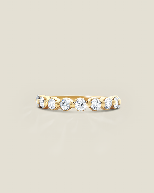 18K Yellow Gold 0.90 ctw Nine Stone Shared Prong Diamond Band