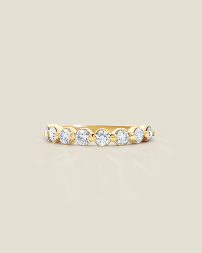 18K Yellow Gold 0.90 ctw Nine Stone Shared Prong Diamond Band