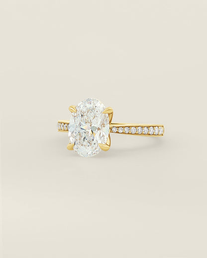 18K Yellow Gold 2.56 ctw E/VS1 Oval Tapered Pave Solitaire Ring