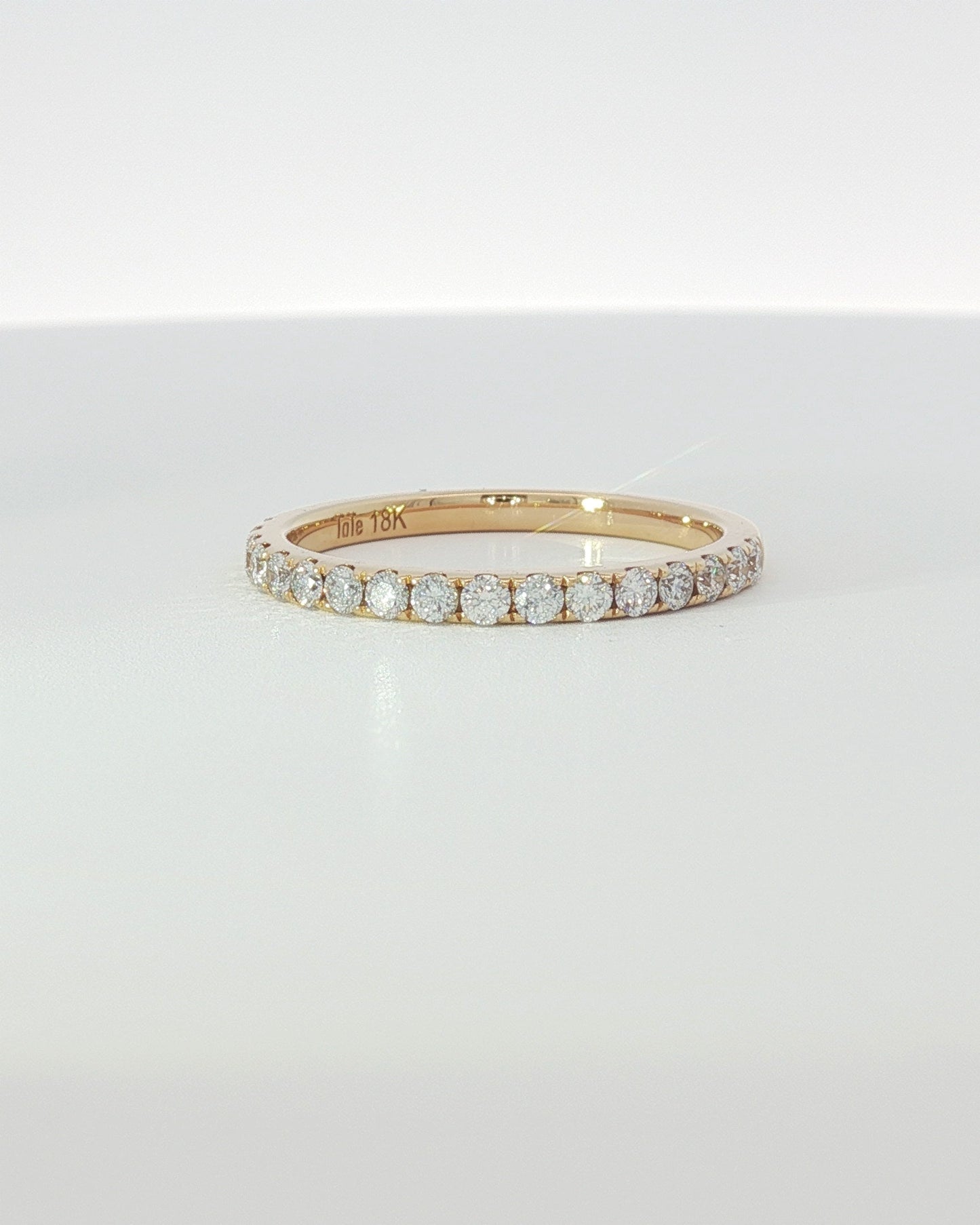 18K Yellow Gold 2.56 ctw G/VS2 Cushion Ontaango Solitaire Ring Set