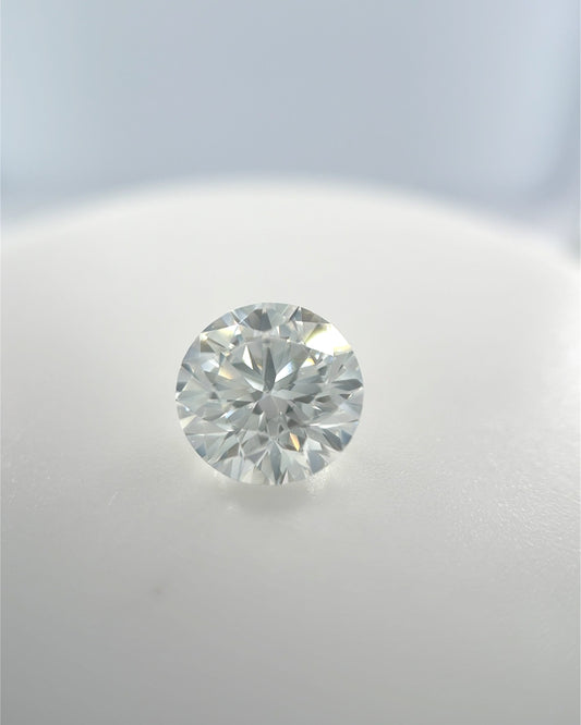 2.03 Carat F-VS2 Round Cut Diamond