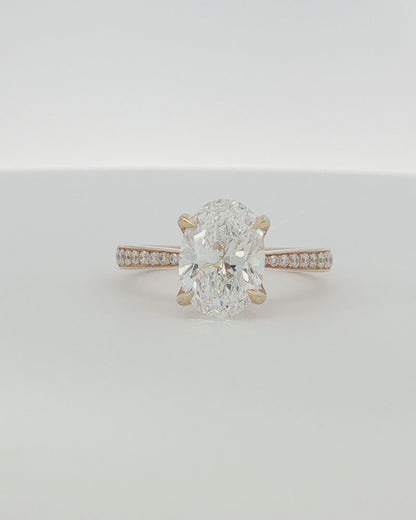 18K Yellow Gold 2.56 ctw E/VS1 Oval Tapered Pave Solitaire Ring